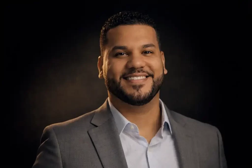 Pastor Jonathan Santiago